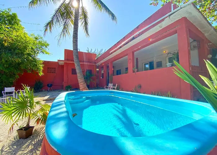 Casona Roja